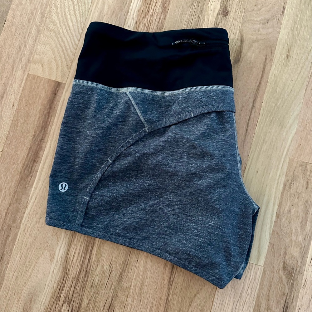 Lululemon Run Time Running Shorts 4” Size 8 Grey Black